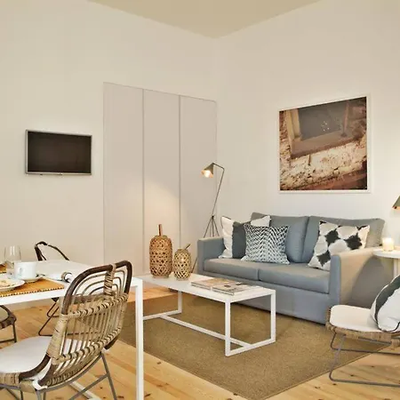 Lisbon Combro 77 Charming One Bedroom Apartment By Get Your Stay-3