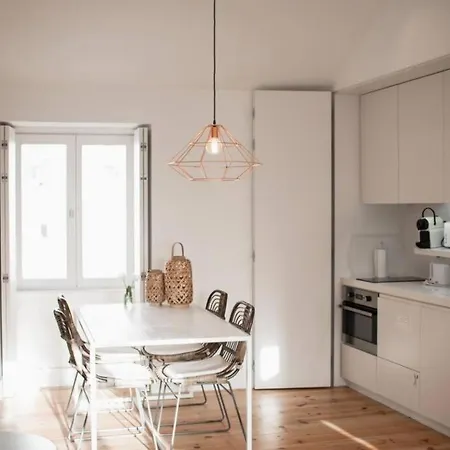 Lisbon Combro 77 Charming One Bedroom Apartment By Get Your Stay-2